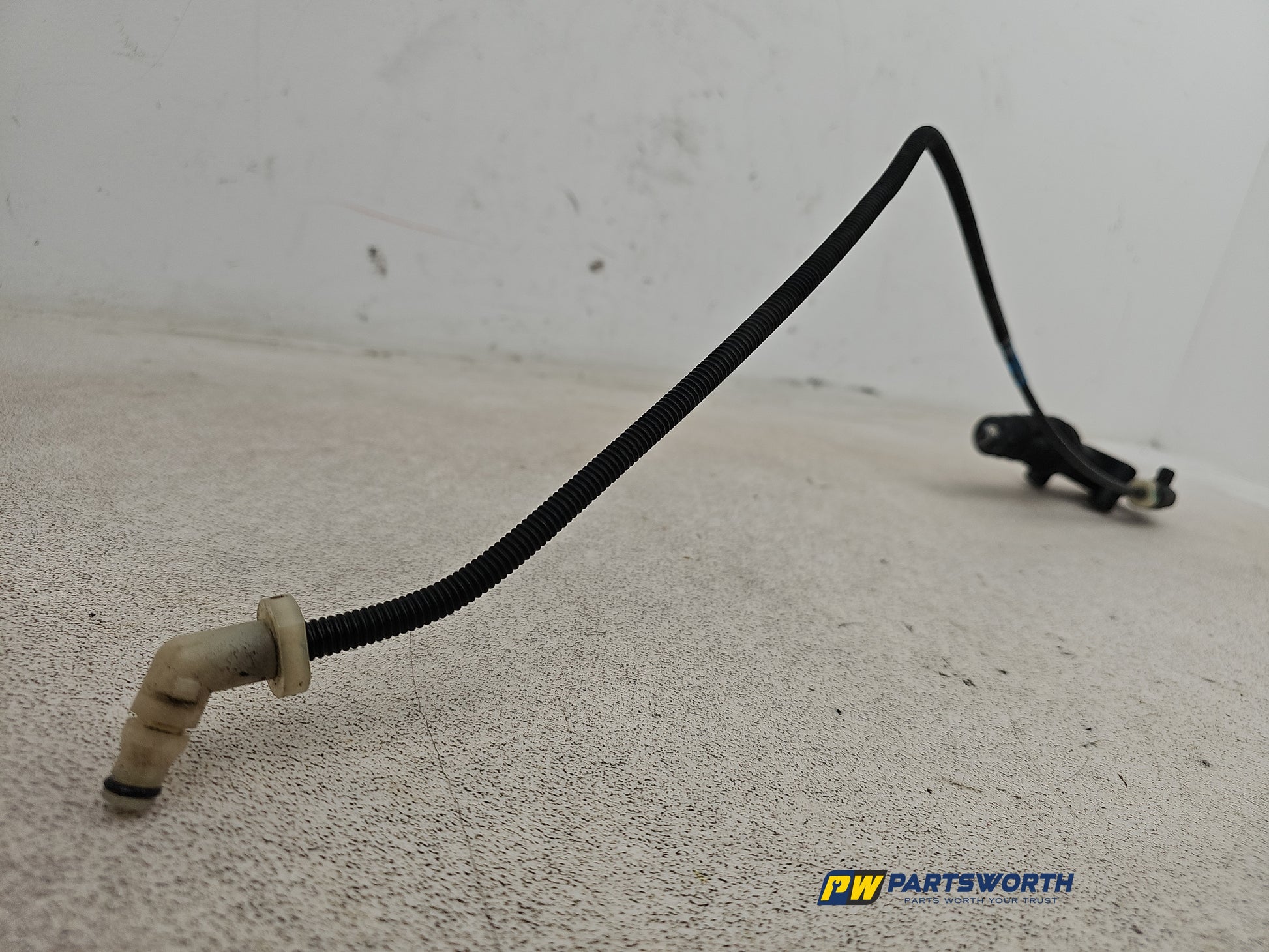 Clutch Slave Cylinder and Pipe  4