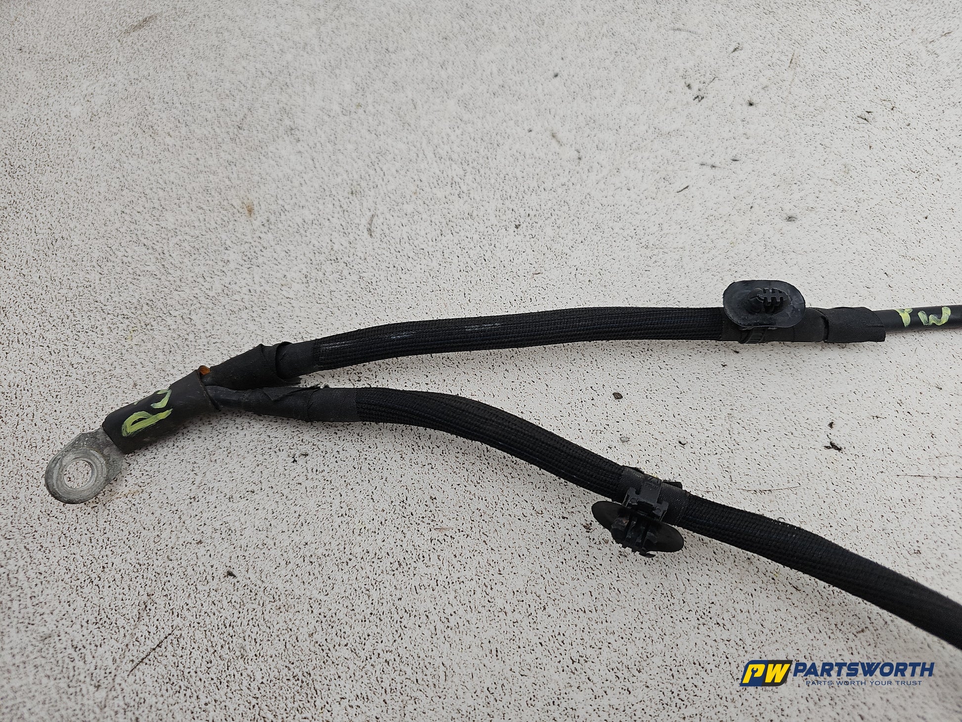 Peugeot 208 Active Negative Battery Terminal 2012-2019 - photo 7