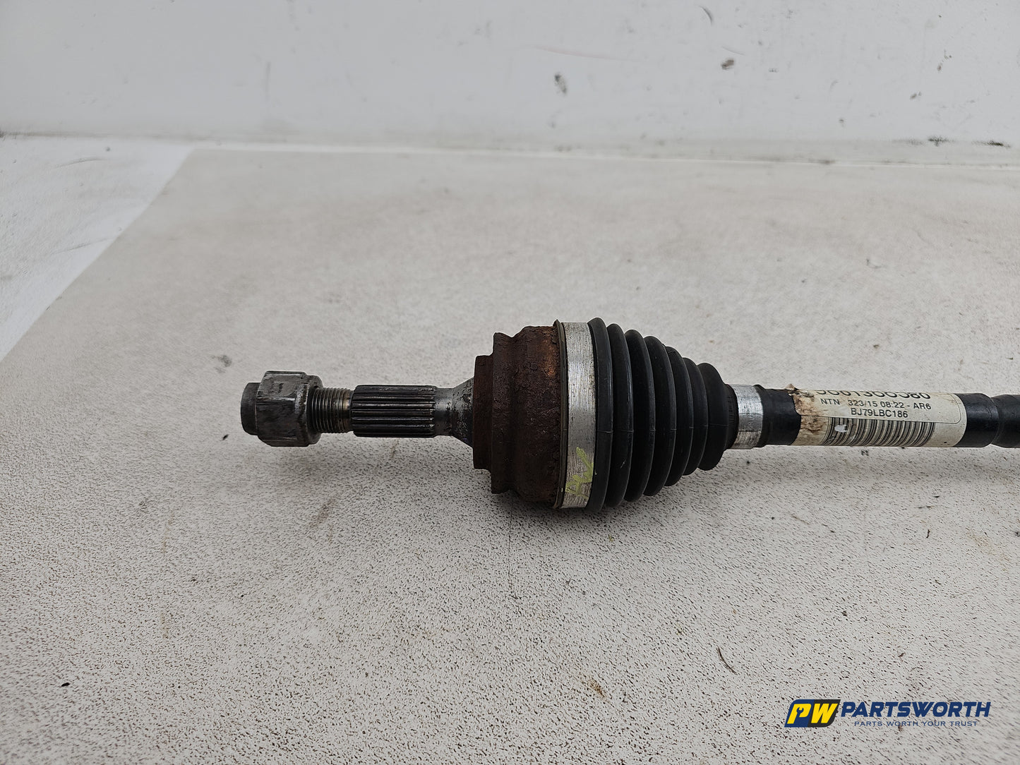 Driveshaft Front LH 6