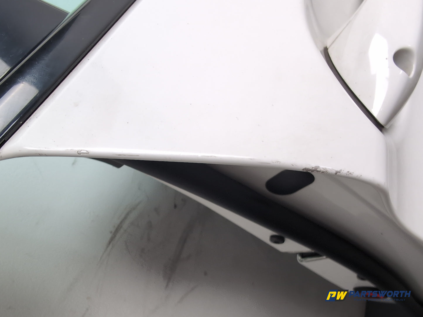 Bmw 520 5 Series F10 Se Door Front Rh Driver Side Alpine White 300 2013-2017 - photo 6