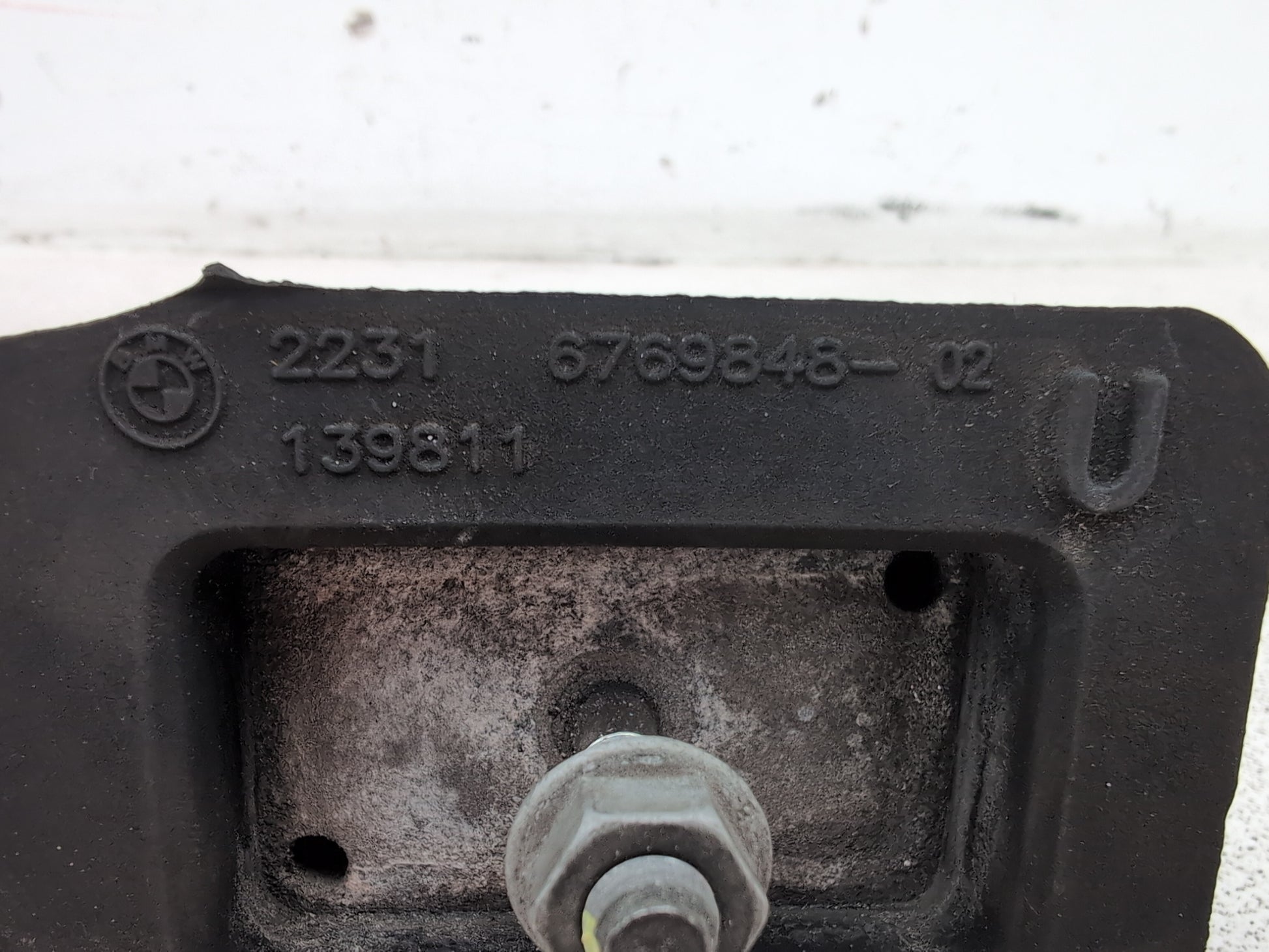 Engine Mounting Bracket 6