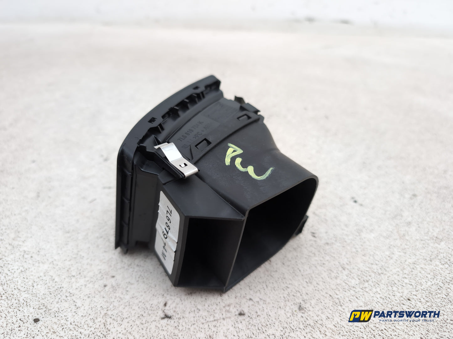 Dashboard Trim With Air Vent  6