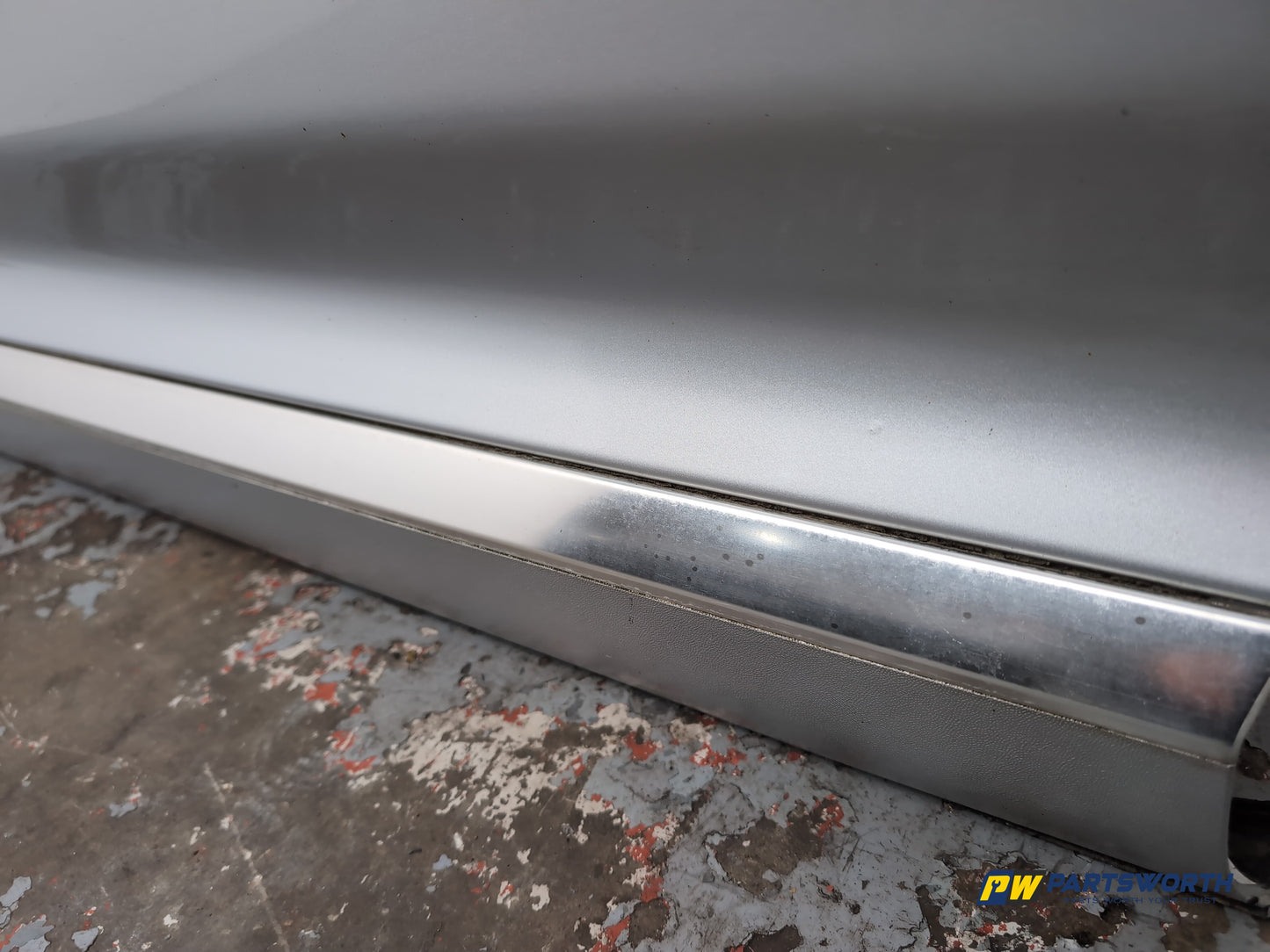 Door Front LH 6