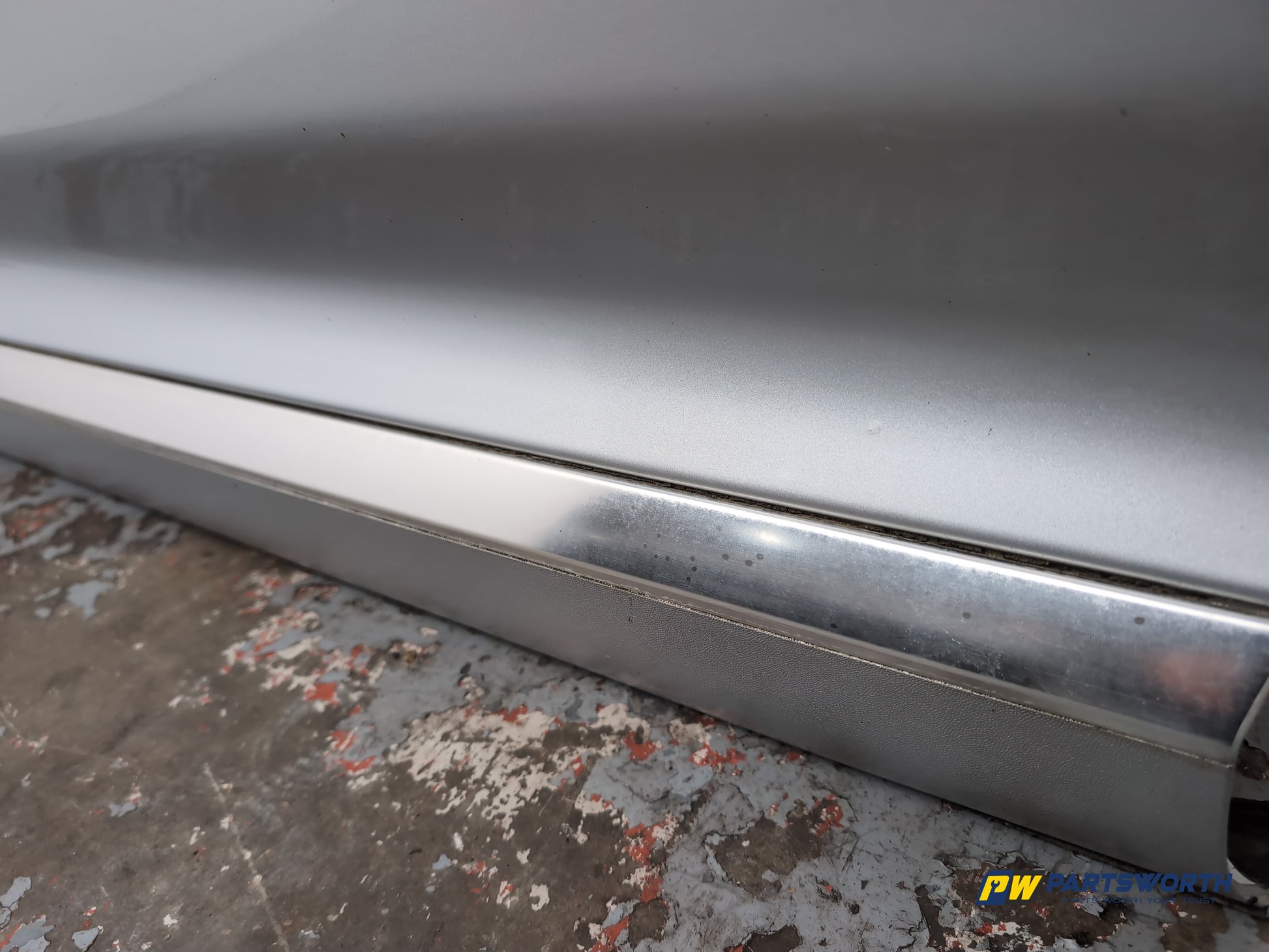 Door Front LH 6