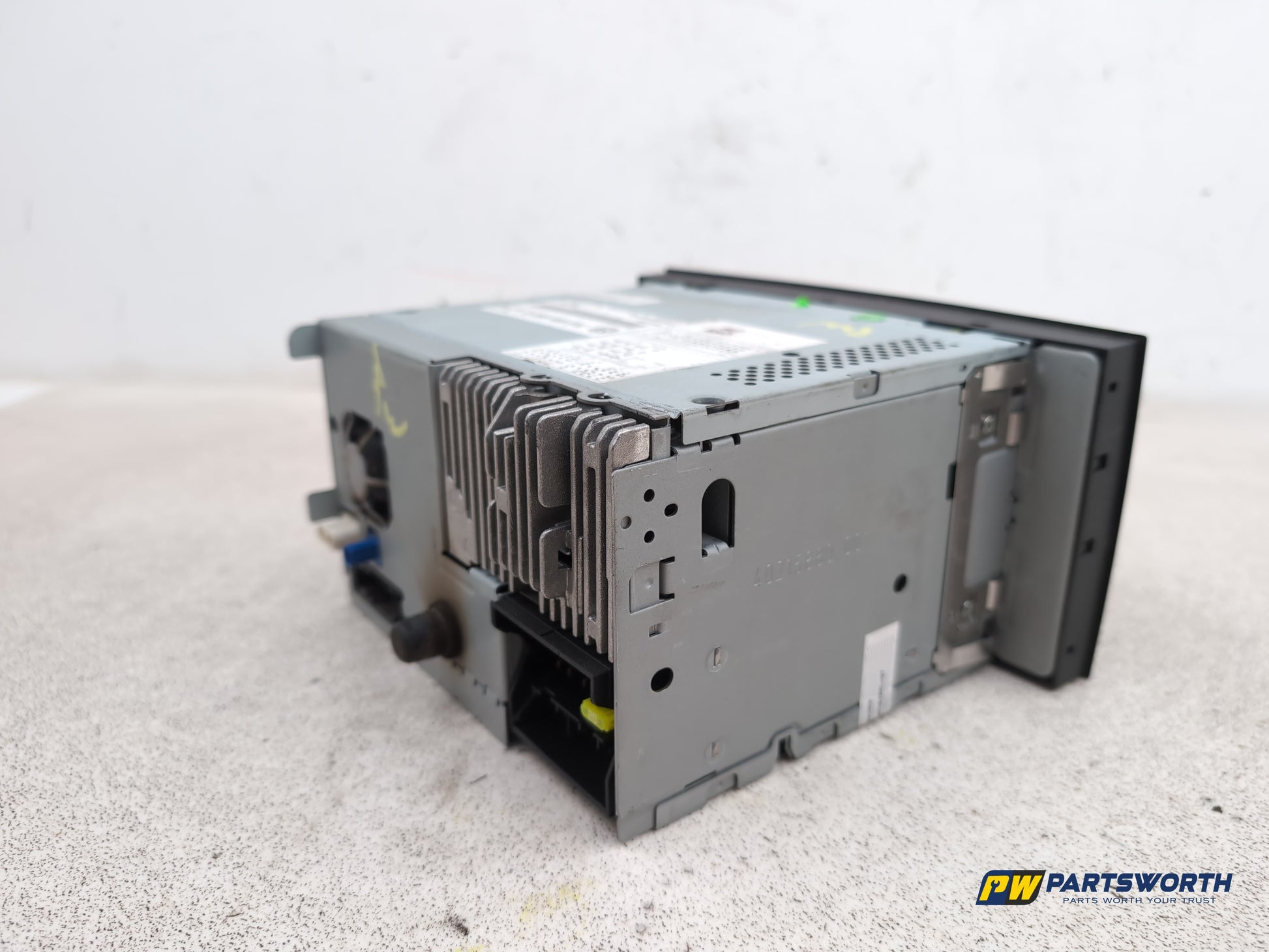 Volkswagen Touareg Altitude V6 Tdi A Radio Module With Display 7l6035680 - photo 6