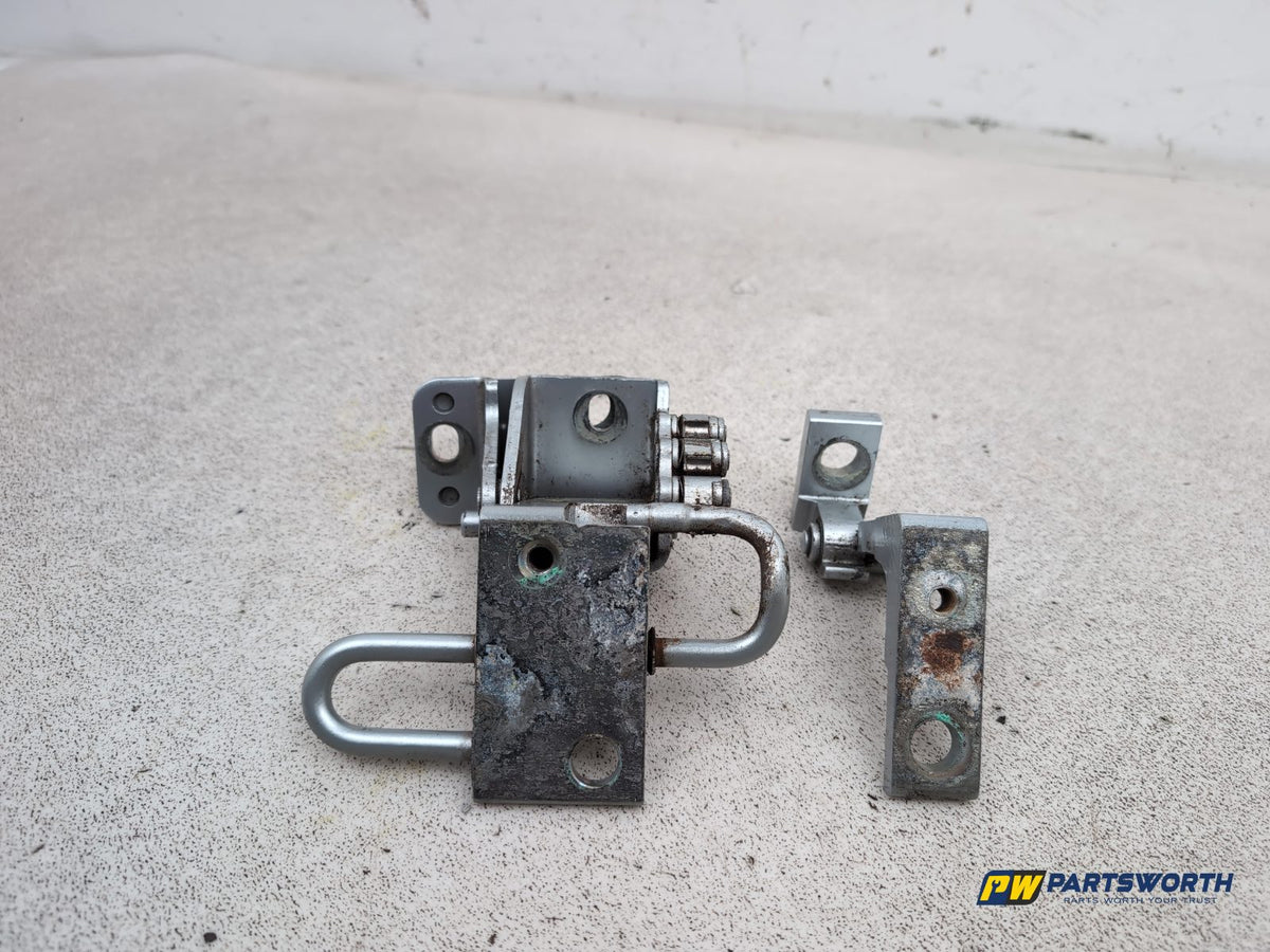 RH Front Door Hinge Pair  4