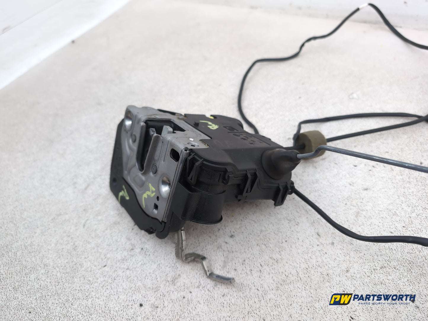 Mercedes Cls 320 Cdi Auto Door Lock Front Rh Driver Side 2007-2008 - photo 6