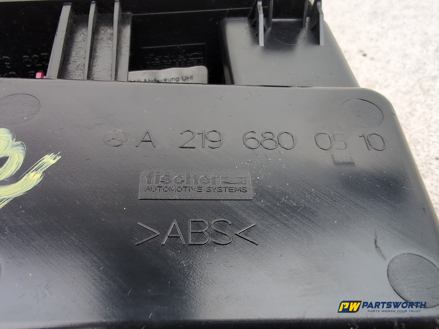 Mercedes Cls 320 Cdi Auto Centre Console Storage Tray A2196800510 2007-2008 - photo 6