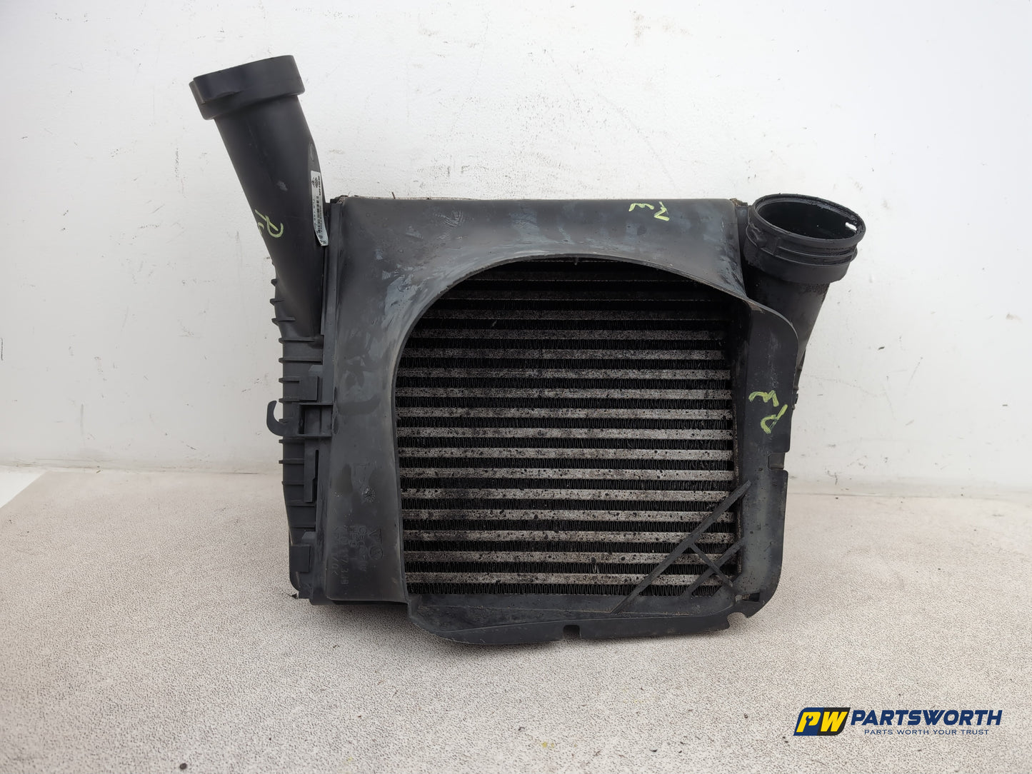 Volkswagen Touareg Altitude V6 Tdi Left Intercooler Radiator 7l6145803d - photo 6