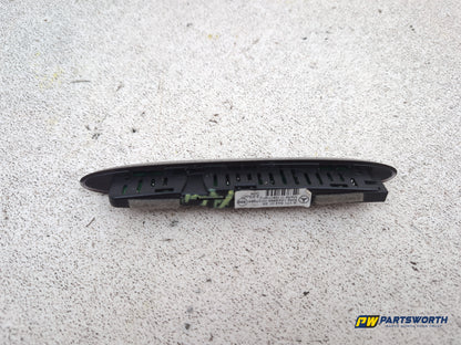 Mercedes Cls 320 Cdi Auto Rear Parking Sensor Display A1715420123 - photo 6