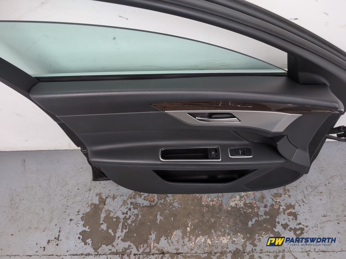Door Front LH 11