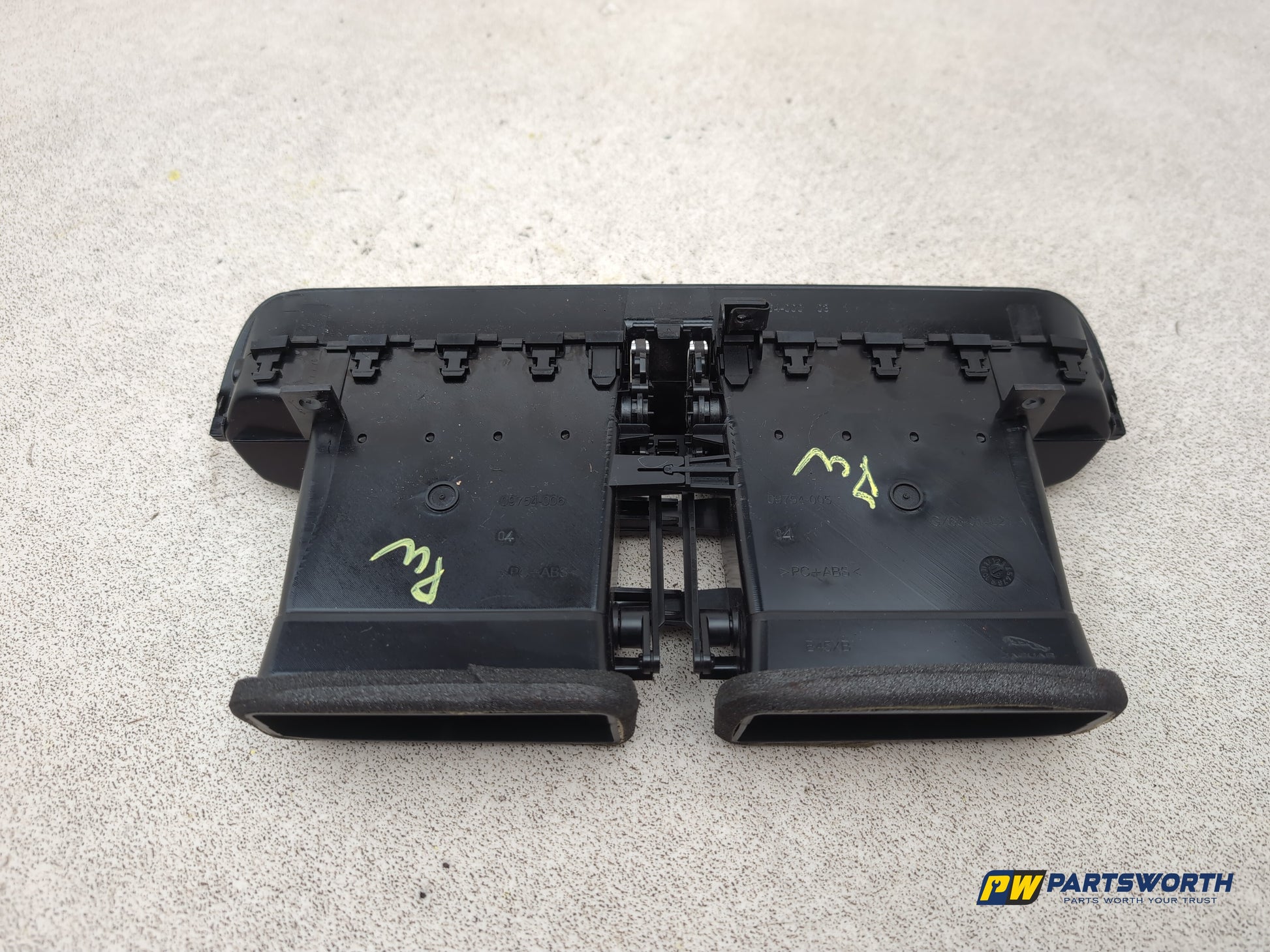 Jaguar Xf Portfolio D Dashboard Trim With Air Vent Gx63014l21a 2015-2017 - photo 6
