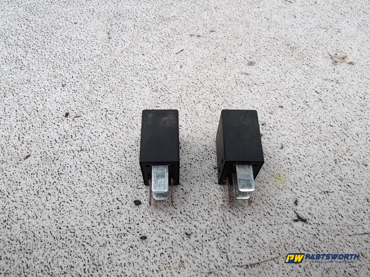 Fuse and Relay Box 1 6