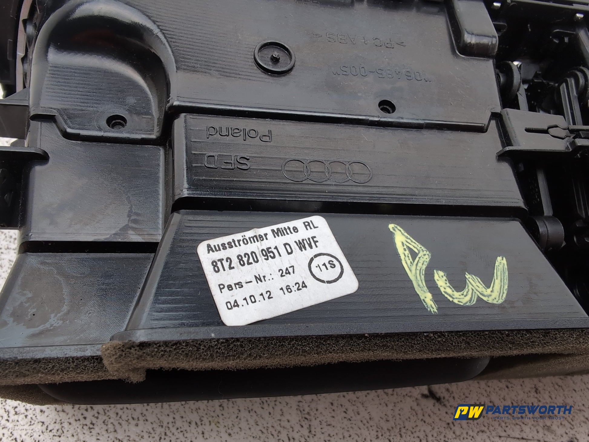 Dashboard Trim With Air Vent  6