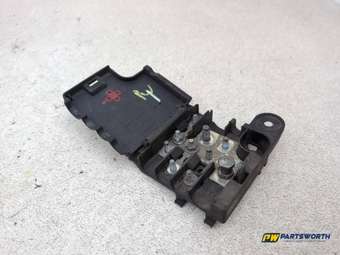 Audi A4 S Line Black Edit Tdi Quat Positive Terminal Battery Jump Point Housing - photo 6
