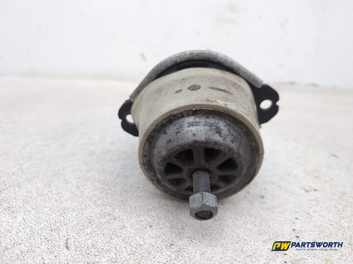 Engine Mounting RH 6