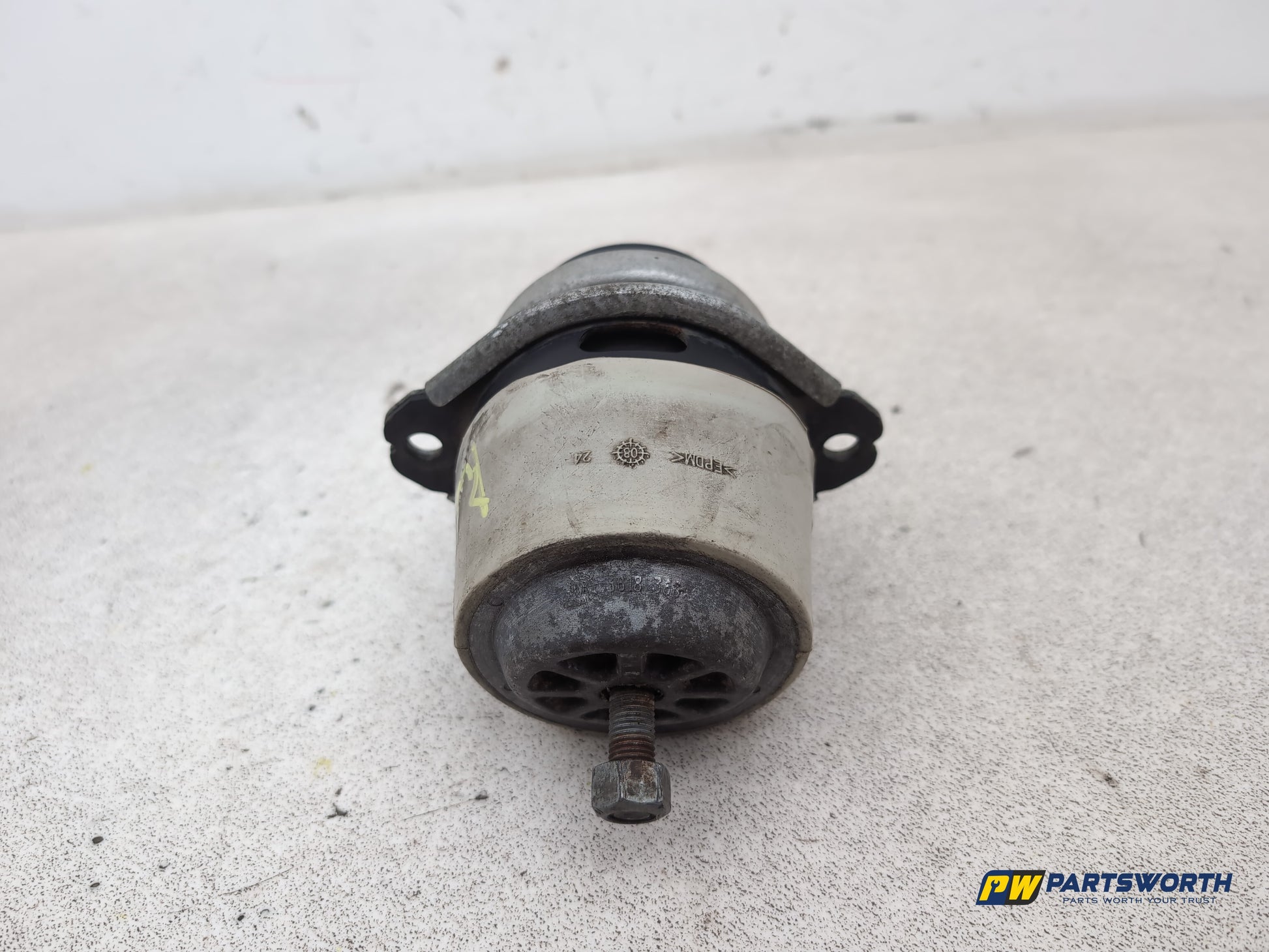 Engine Mounting RH 5