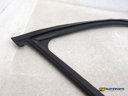 Audi A4 S Line Black Edit Tdi Quat Door Weather Seal Rubber Right Window Guide - photo 6