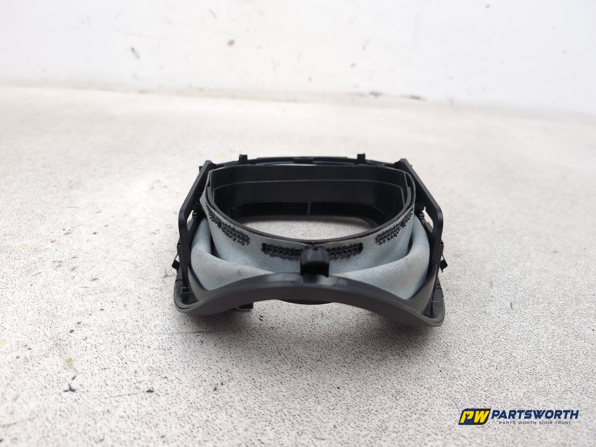 Steering Column Shroud Upper and Lower 6