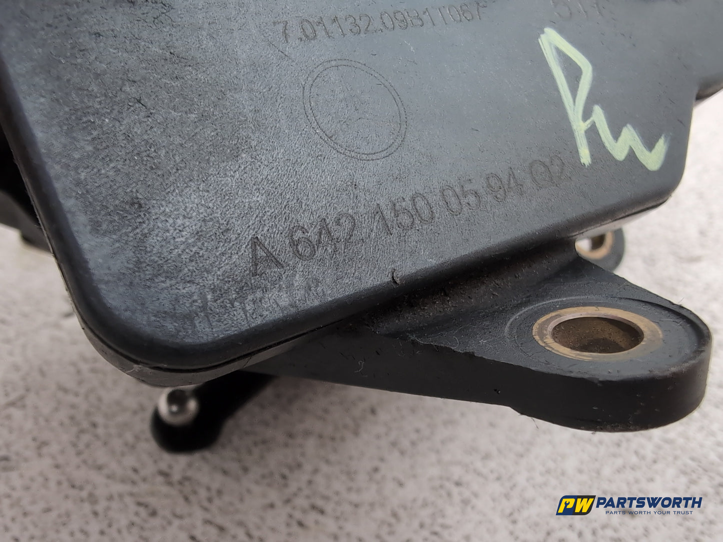 Mercedes-Benz Ml300 Sport Cdi Blue-Cy A Intake Manifold Actuator A6421500594 - photo 6