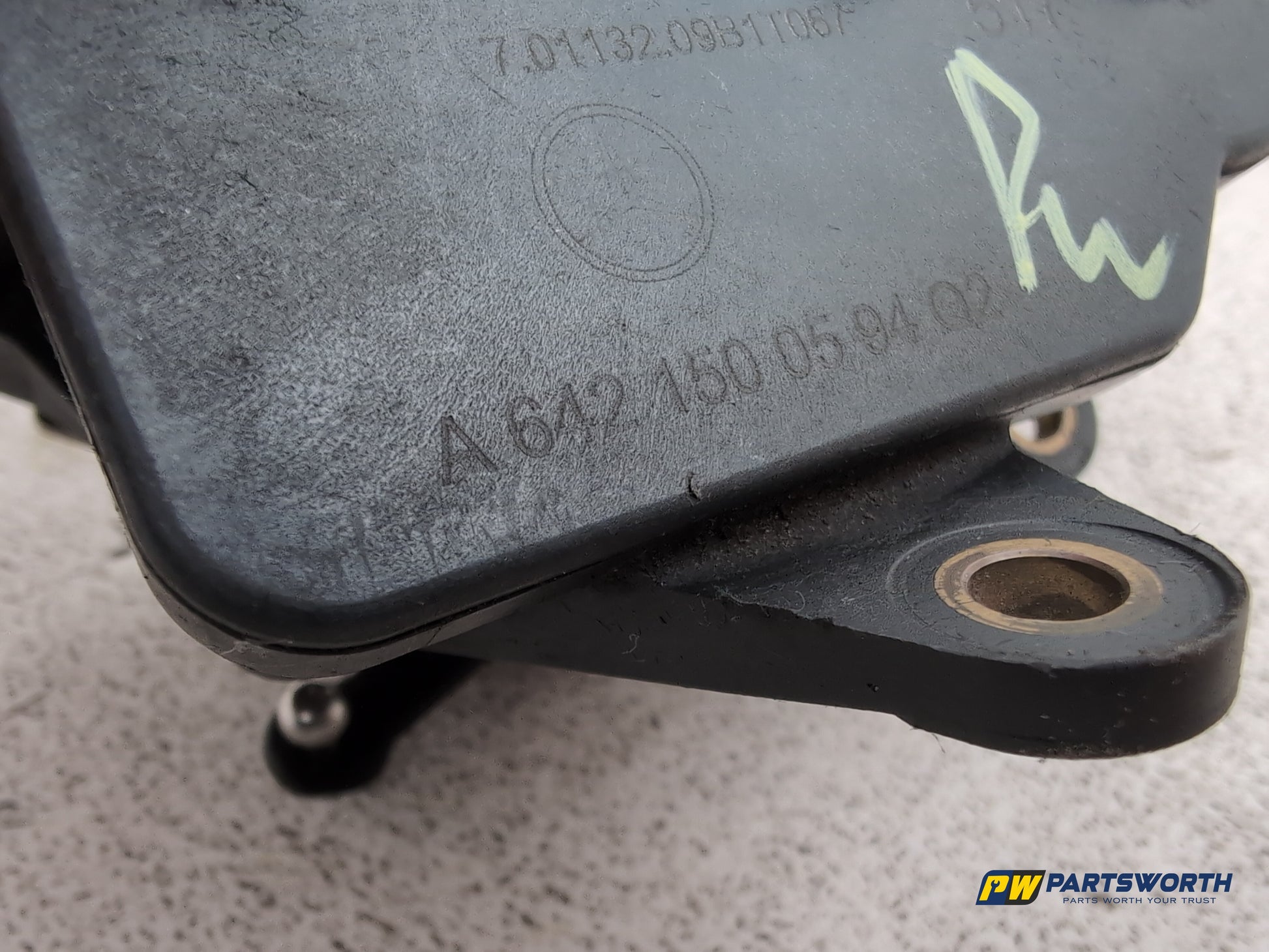 Mercedes-Benz Ml300 Sport Cdi Blue-Cy A Intake Manifold Actuator A6421500594 - photo 6