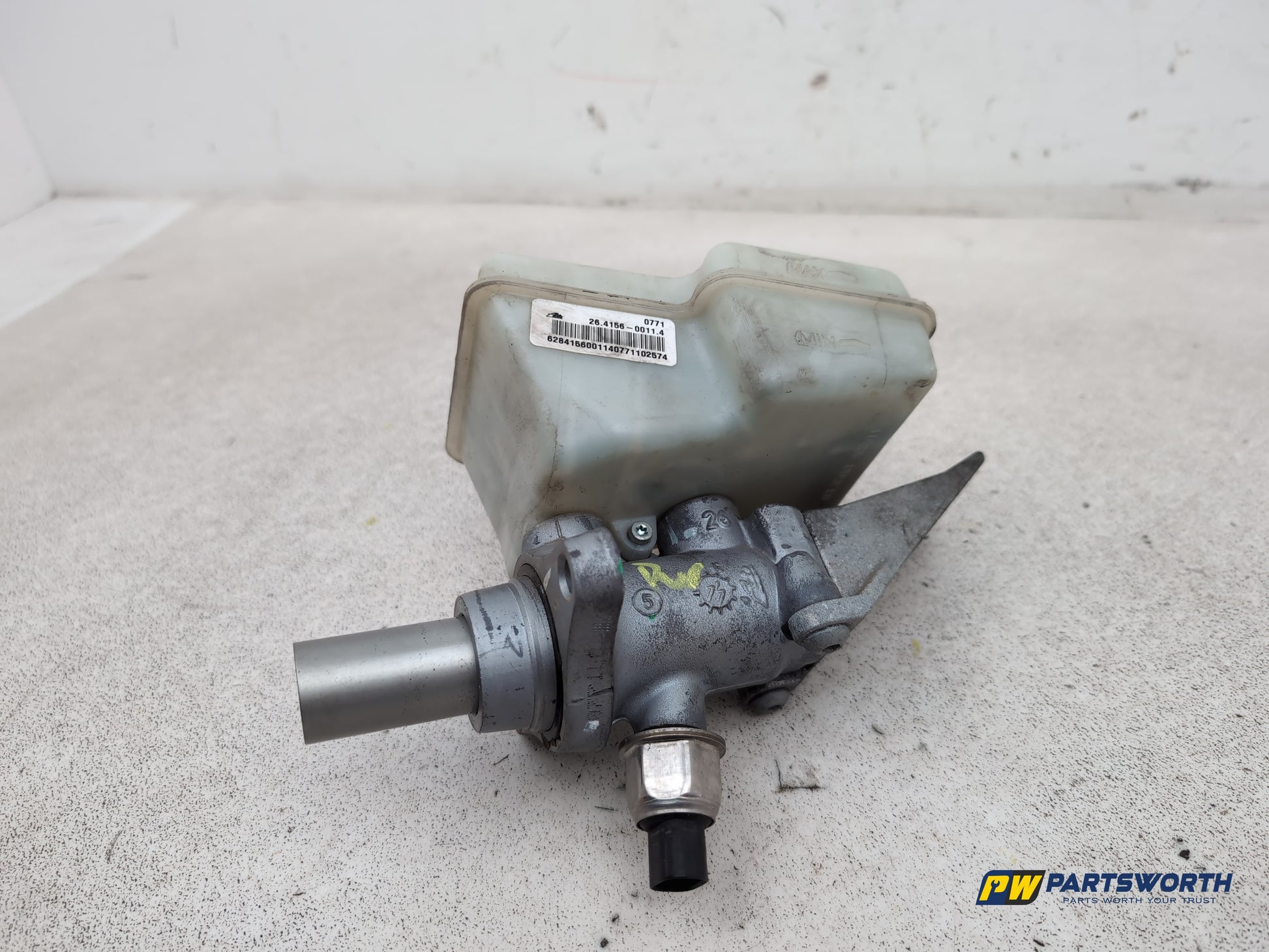 Brake Master Cylinder Assembly 6
