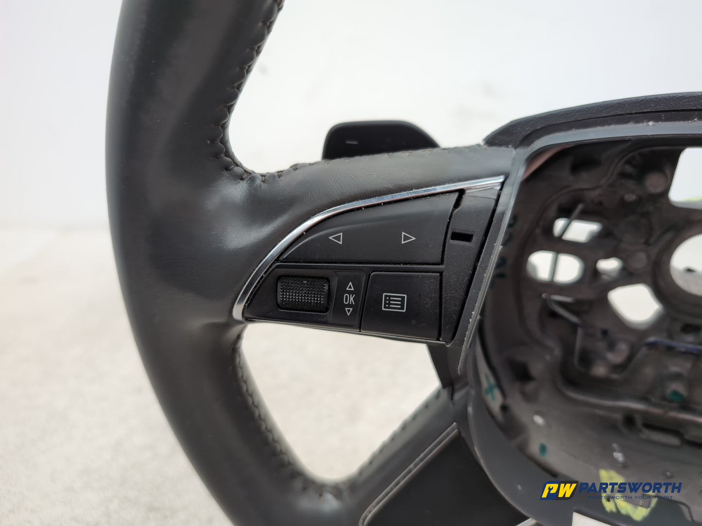 Audi A6 Se Tdi Quattro Auto Multifunction Steering Wheel Grey 4g0419091p - photo 6