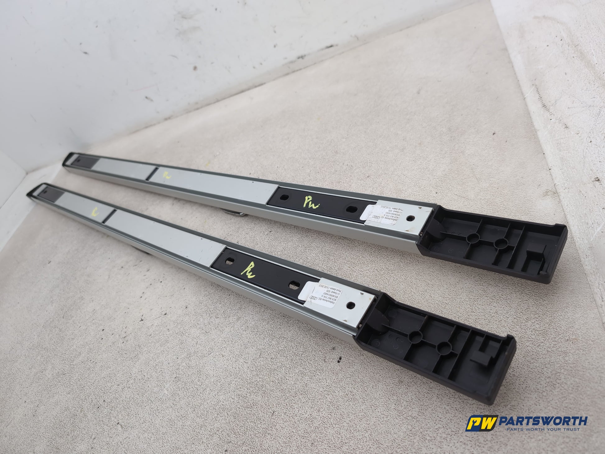 Audi A6 Se Tdi Quattro Auto Side Guides Boot With Hooks 4g9863556a - photo 6