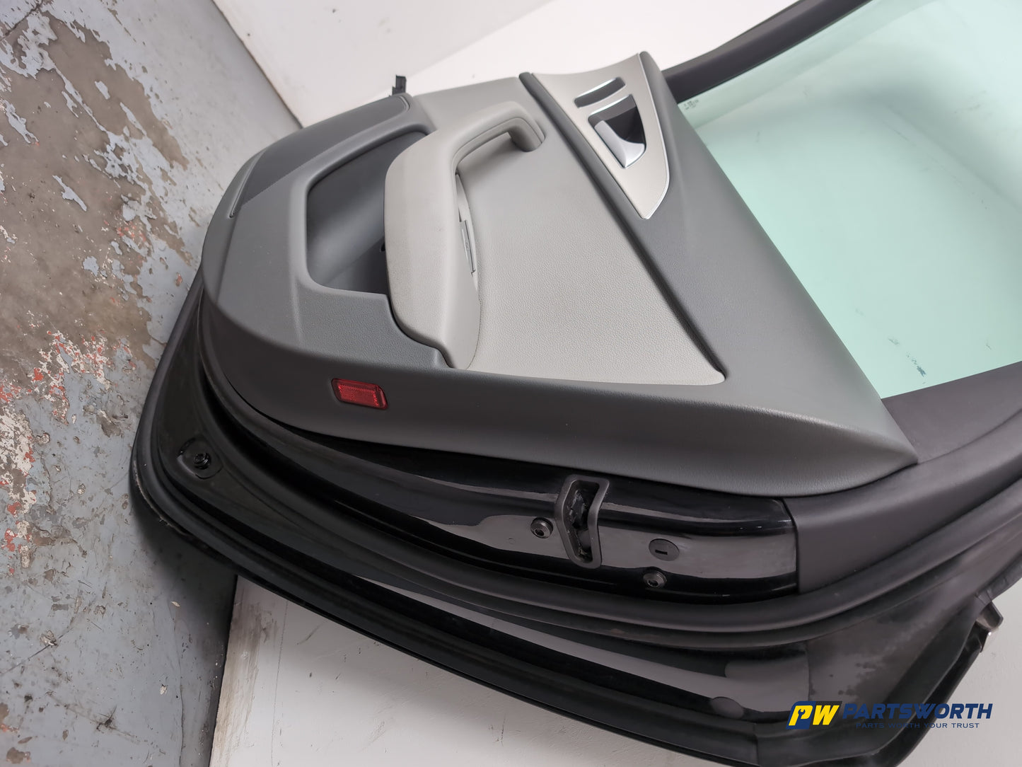 Door Rear RH 12