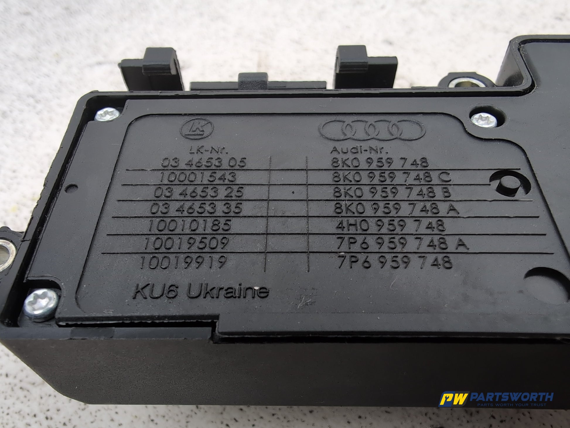 Audi A6 Se Tdi Quattro Auto Front Seat Control Switch Rh Driver Side 8k0959748 - photo 6