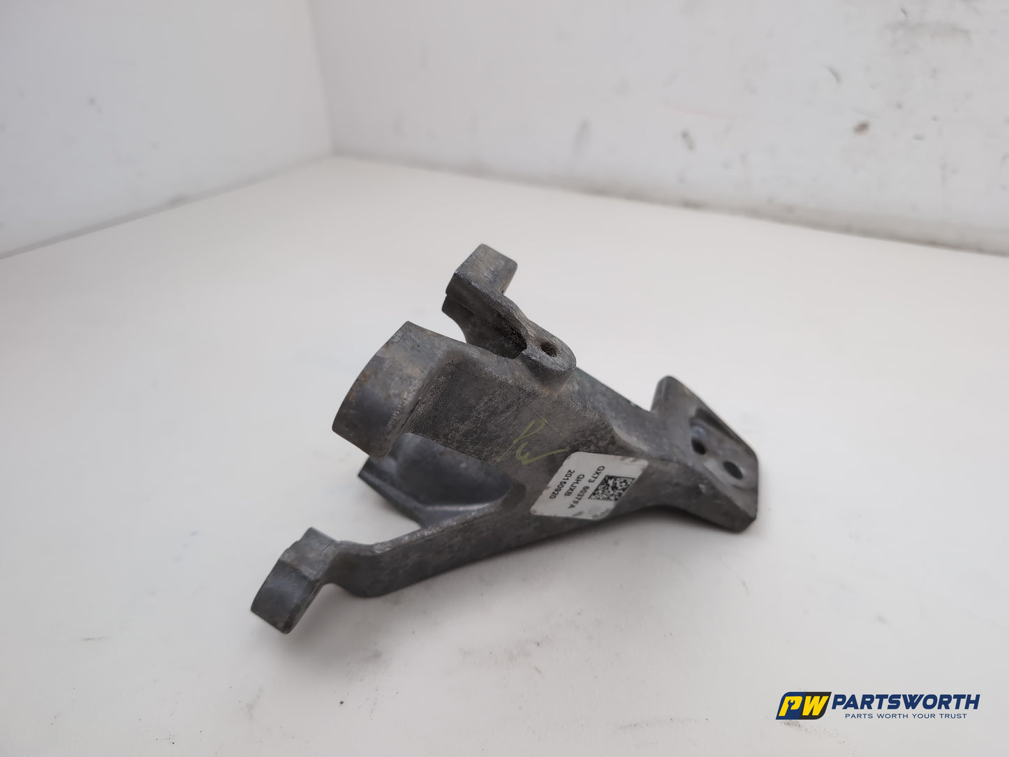 Engine Mounting Bracket 6