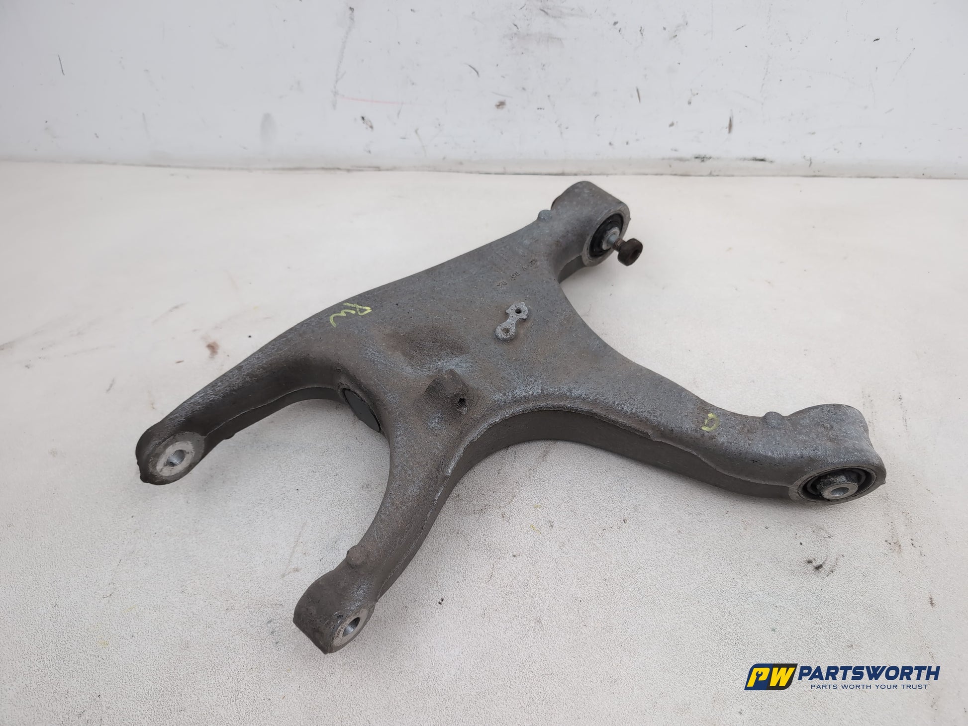 Suspension Arm Rear Wishbone RH 6