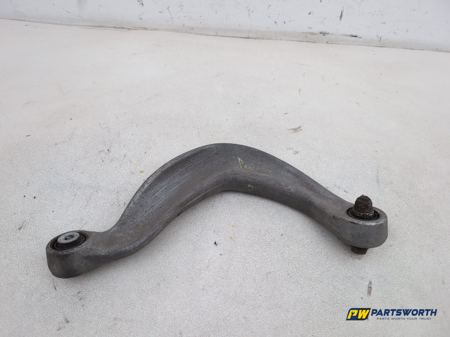 Suspension Arm Rear Wishbone RH 6