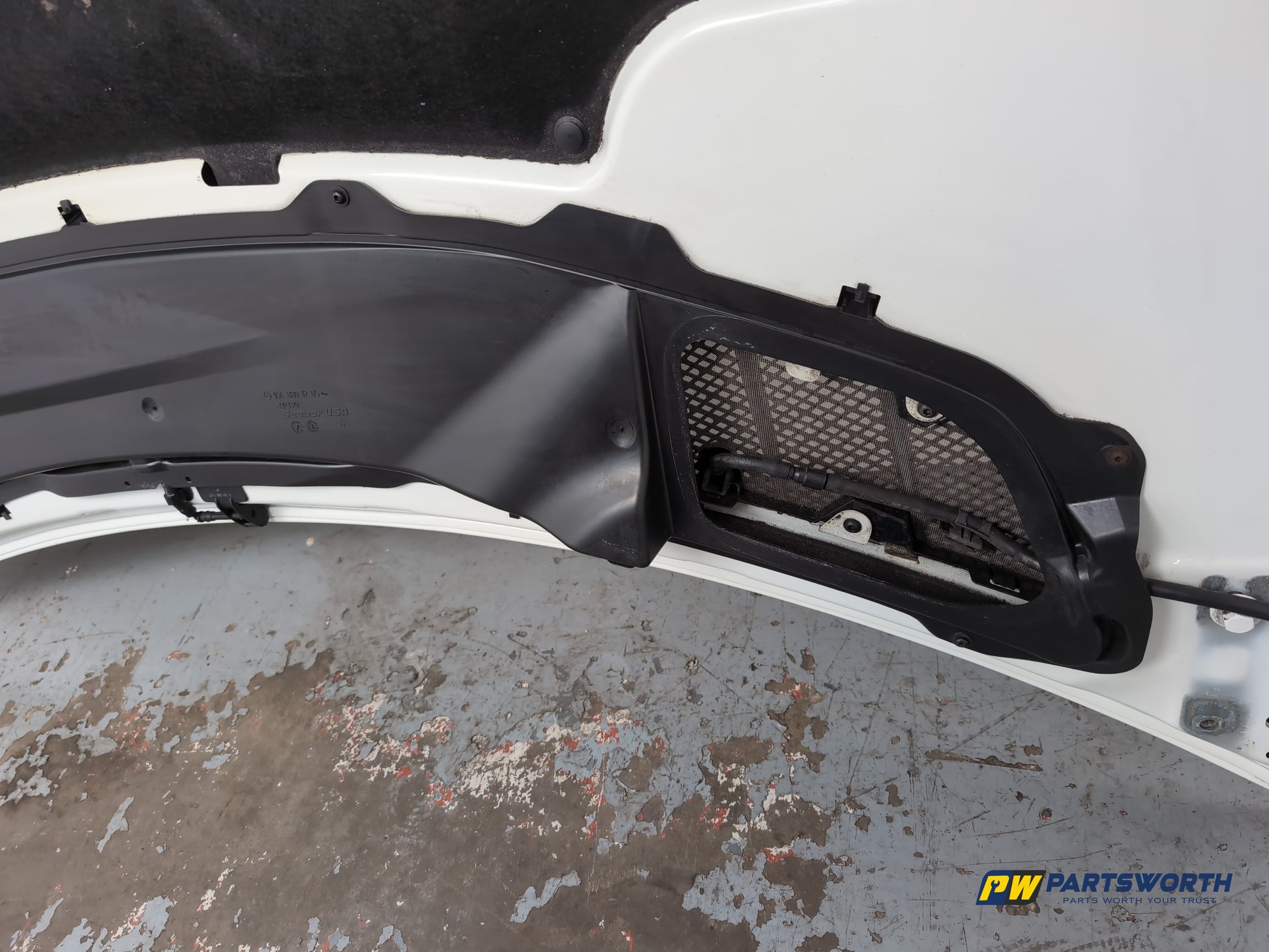 Bonnet 12