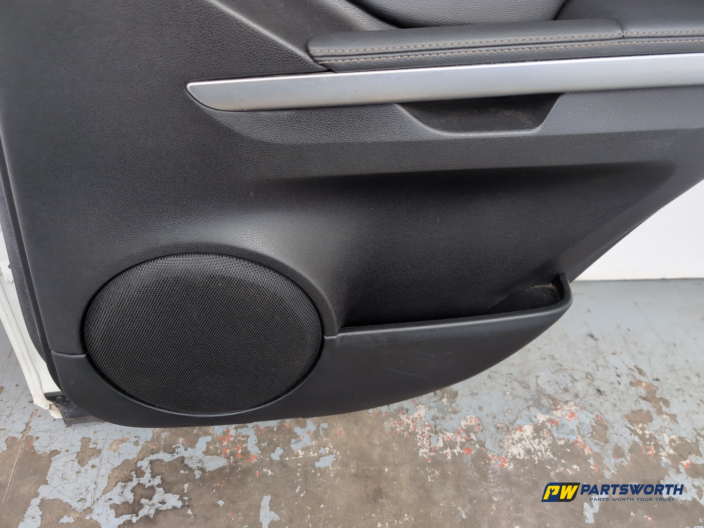 Door Rear RH 12