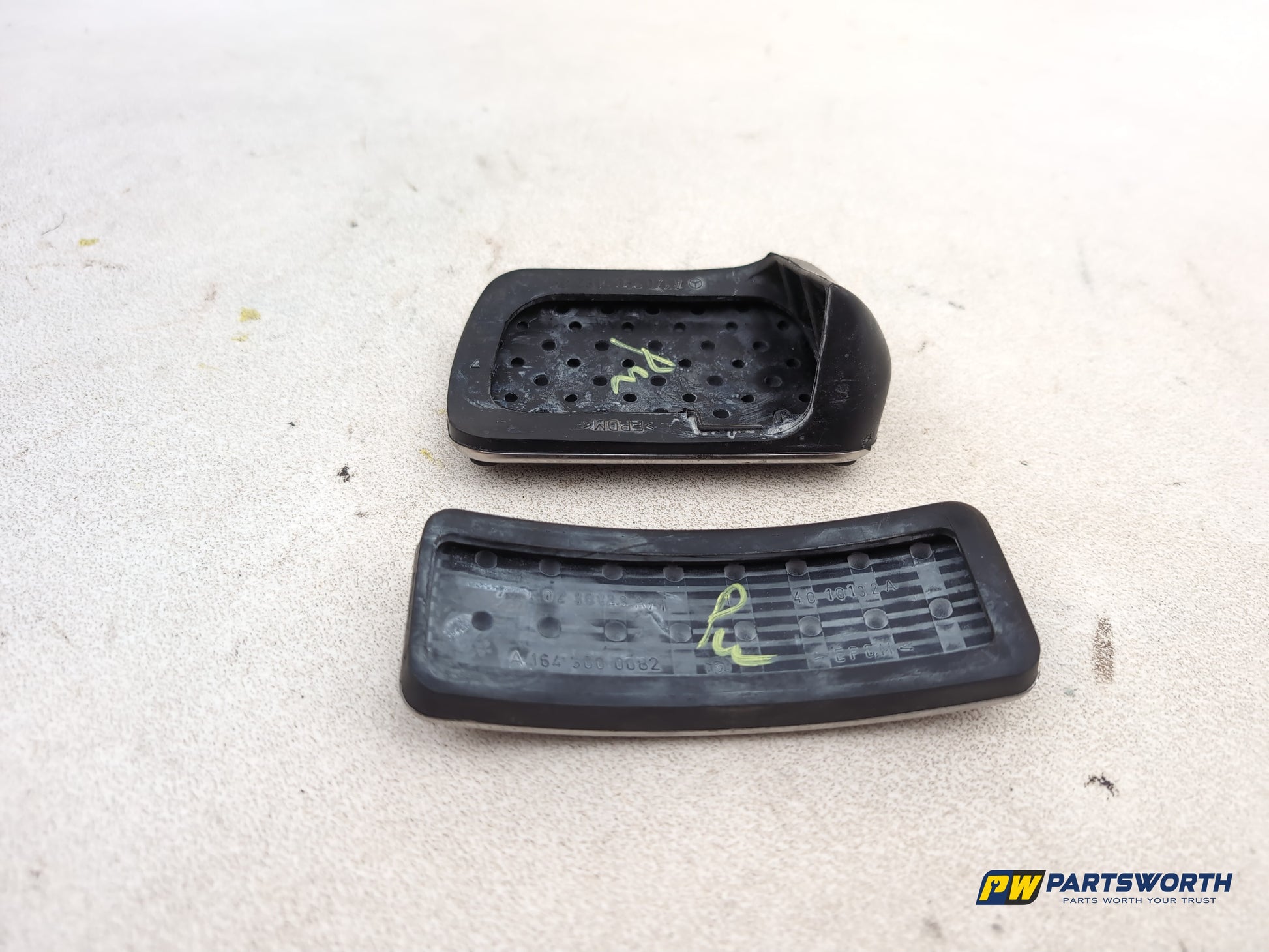 Mercedes-Benz Ml350 Spt Cdi Blueef-Cy A Pedal Set Cover A1702900182 2009-2011 - photo 6