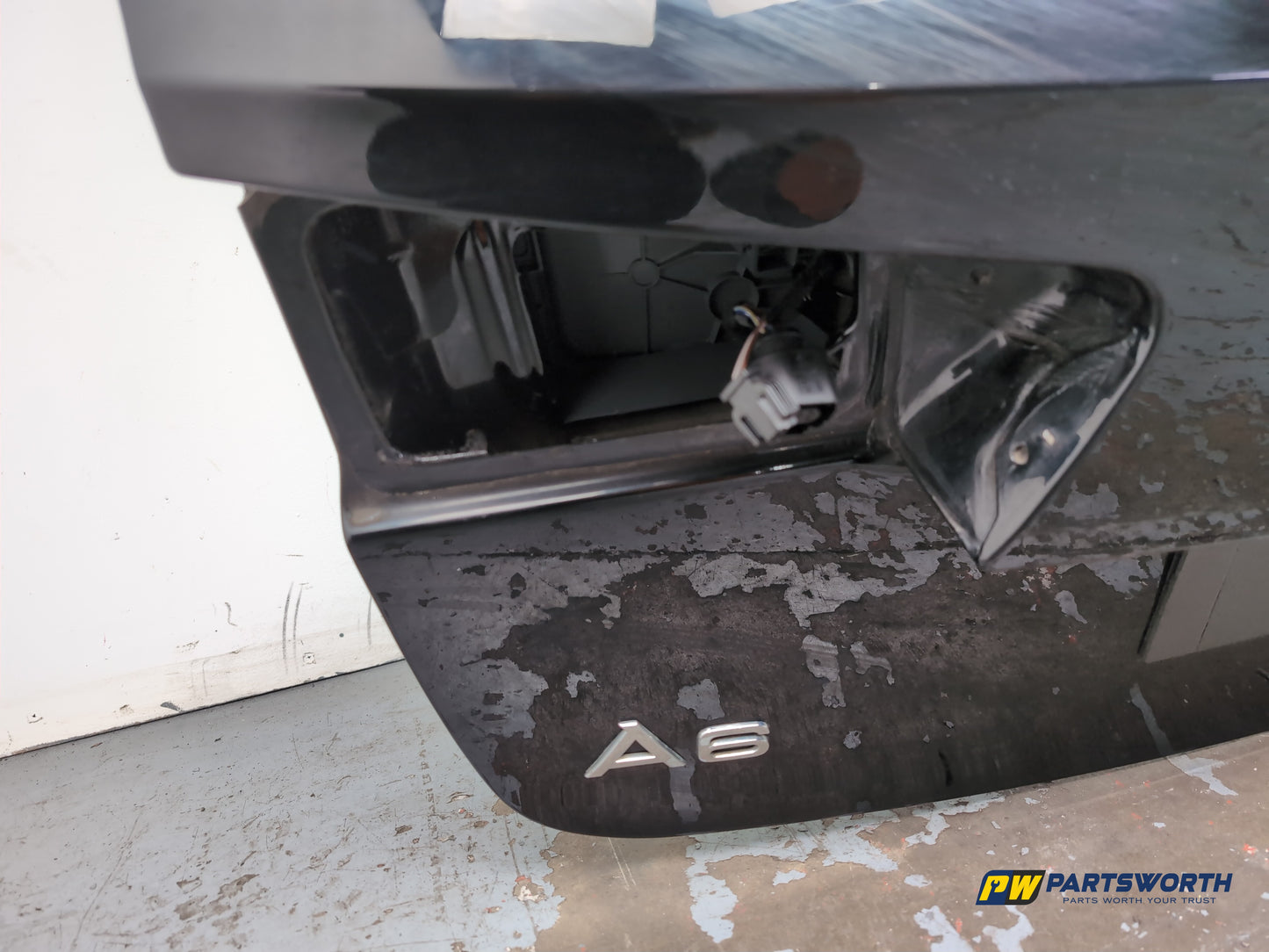 Boot Lid 6