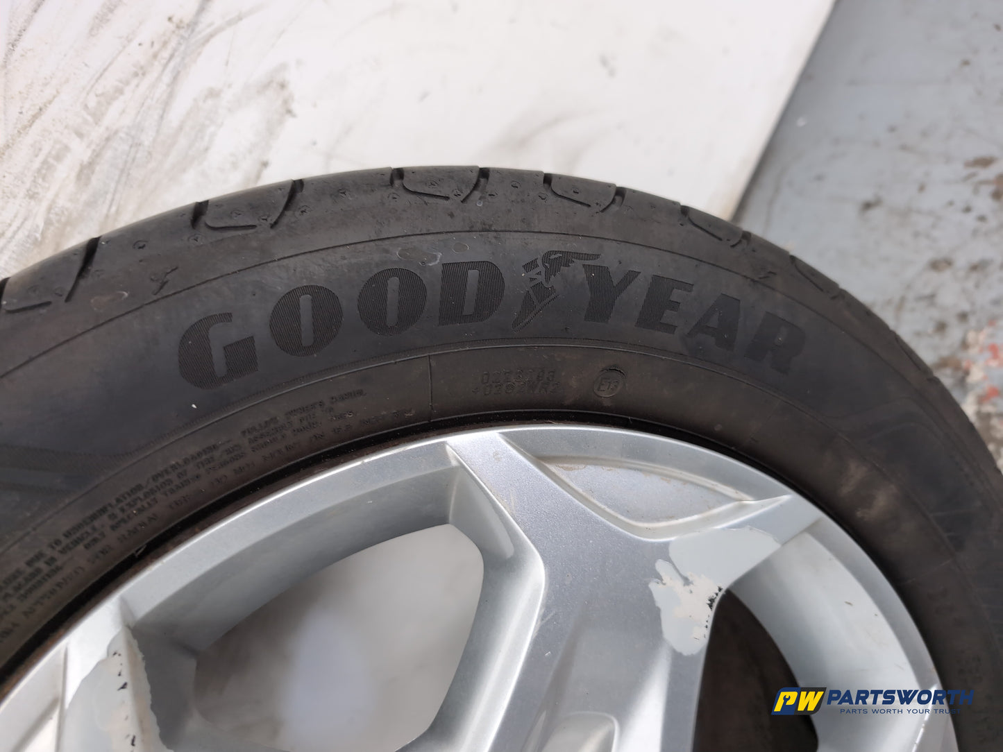 Wheel Road Alloy 6