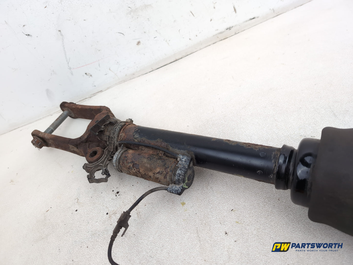 Shock Absorber Front RH 5