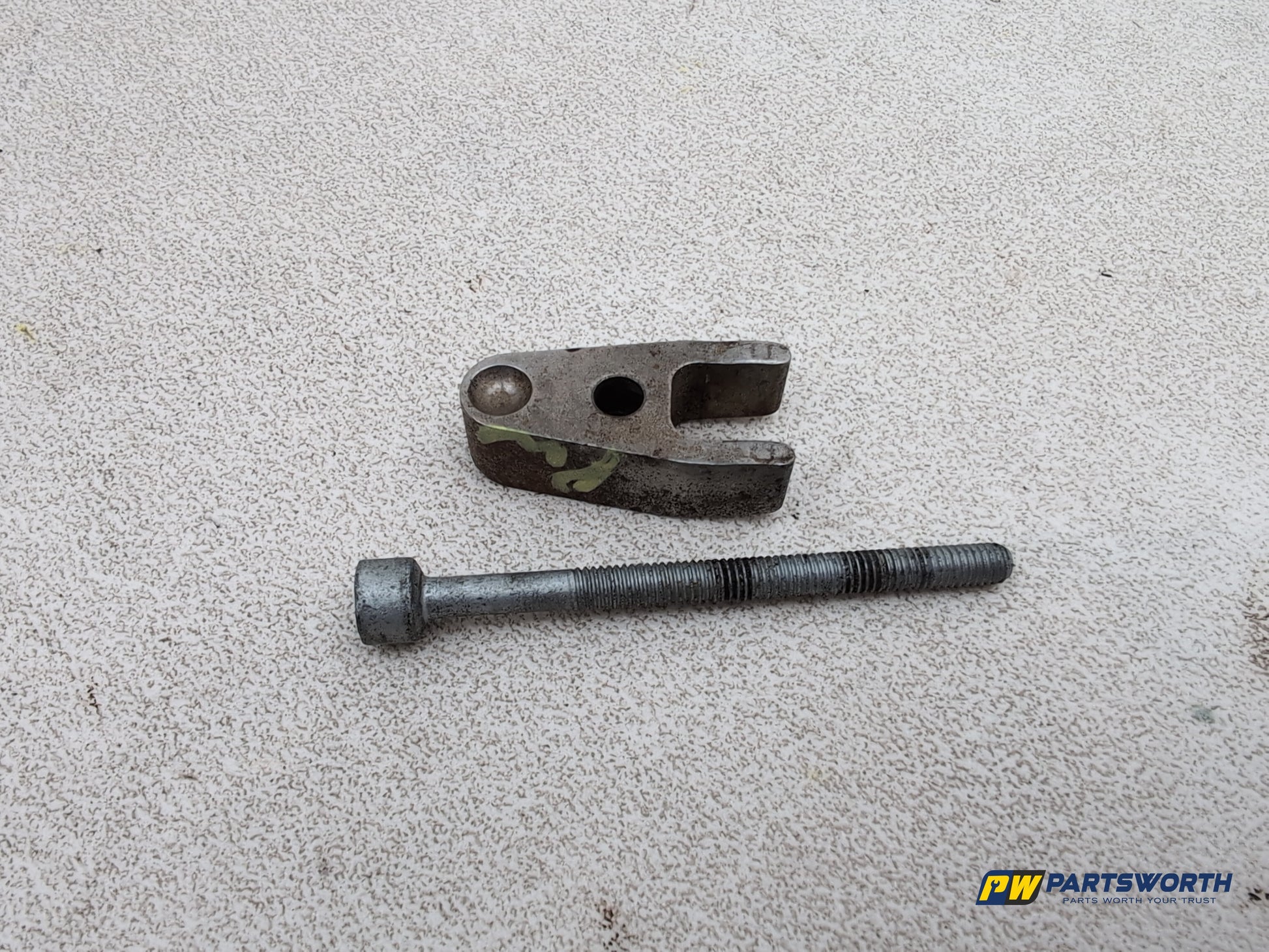 Mercedes-Benz Ml350 Spt Cdi Blueef-Cy Fuel Injector Clamp And Bolt - photo 6