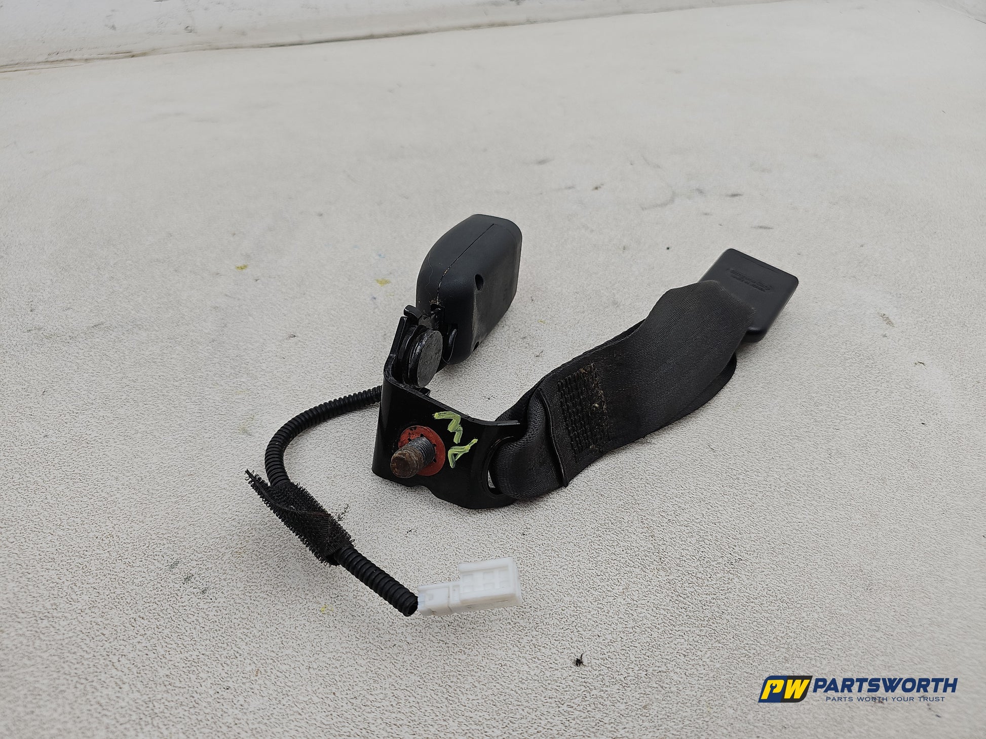 Seat Belt Rear LH 6