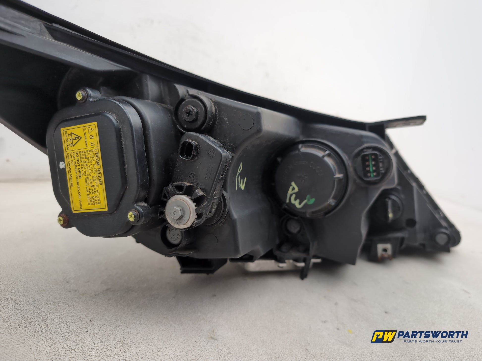 Headlamp LH 6