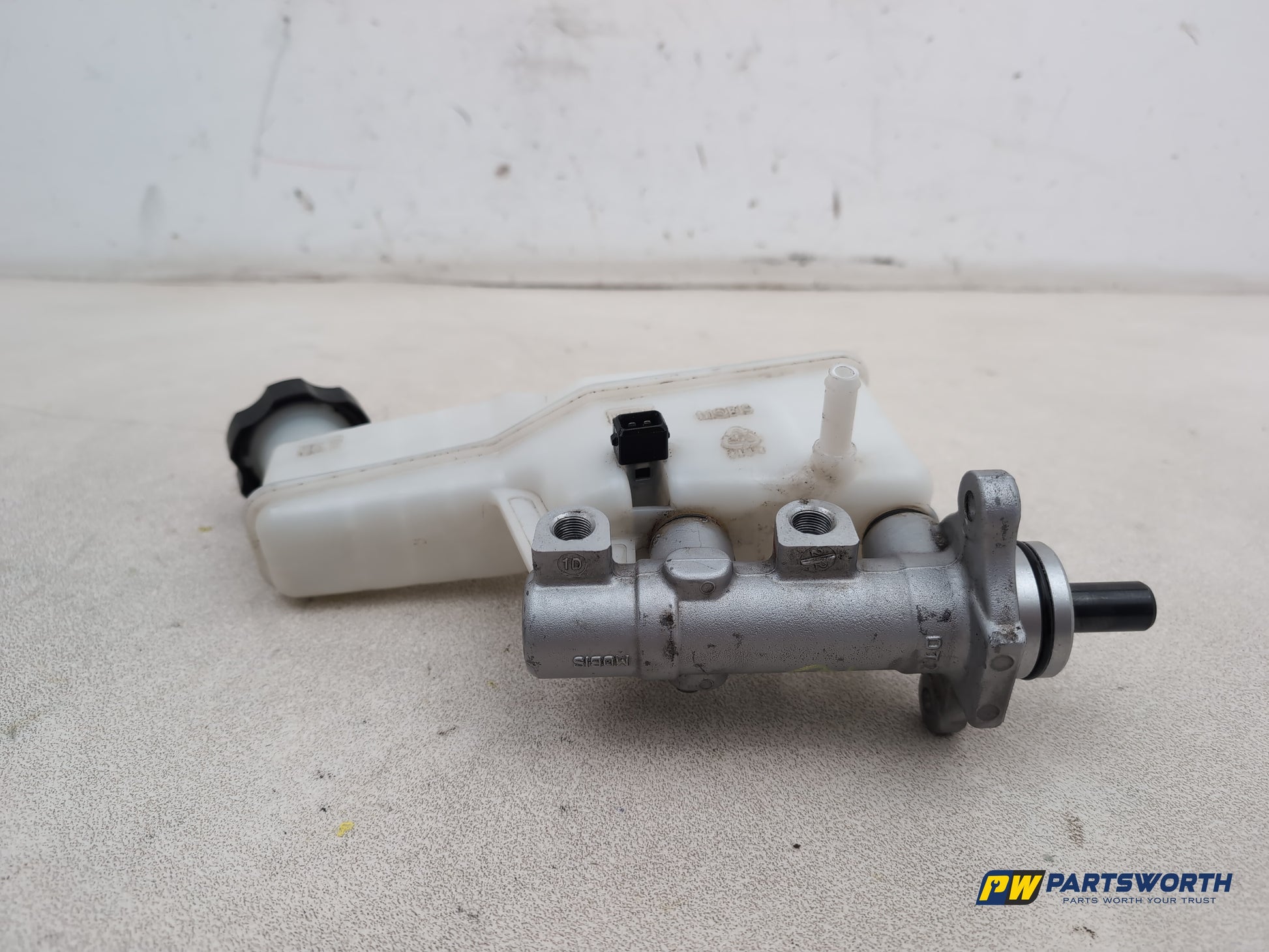 Brake Master Cylinder Assembly 6