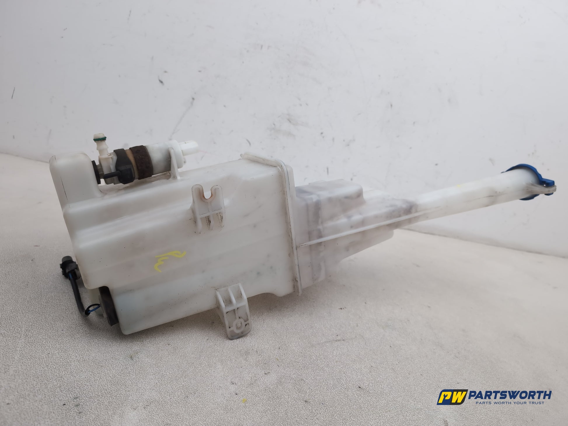 Kia Sportage 3 Sat Nav Crdi Washer Bottle Windscreen 986103u510 2010-2015 - photo 6