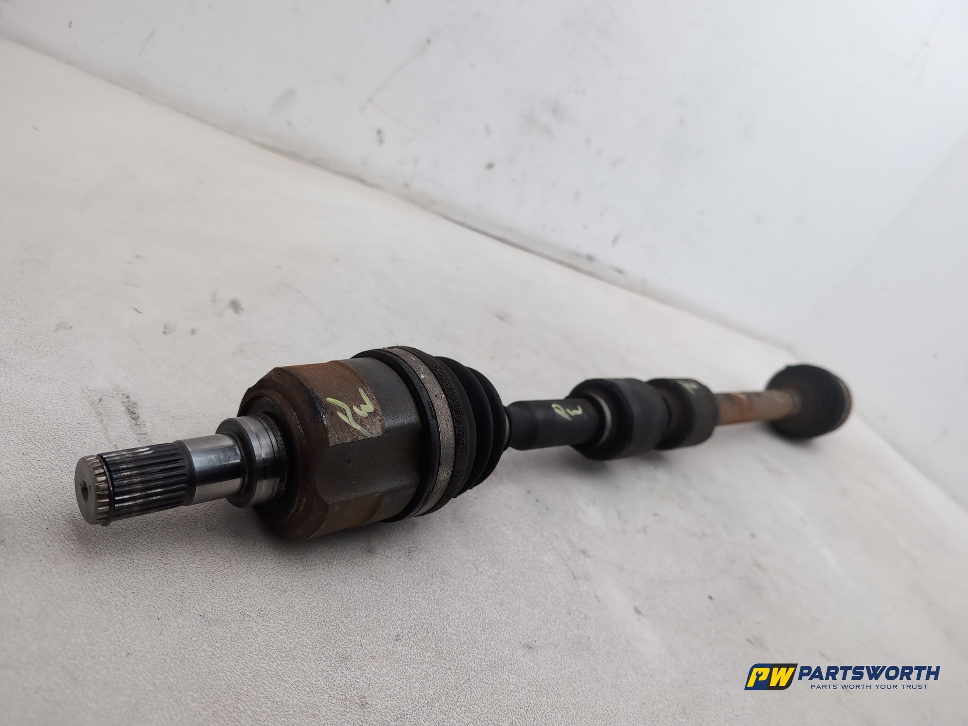 Driveshaft Front RH 6