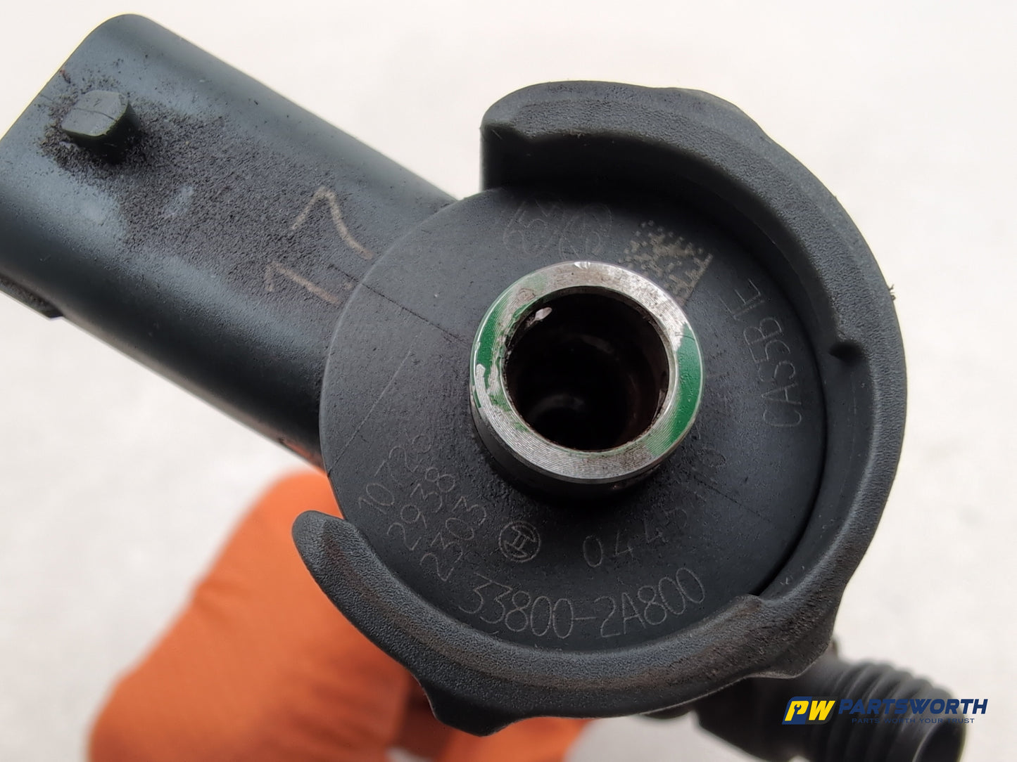 Kia Sportage 3 Sat Nav Crdi 1.7l Diesel Fuel Injector 338002a800 2010-2015 - photo 6