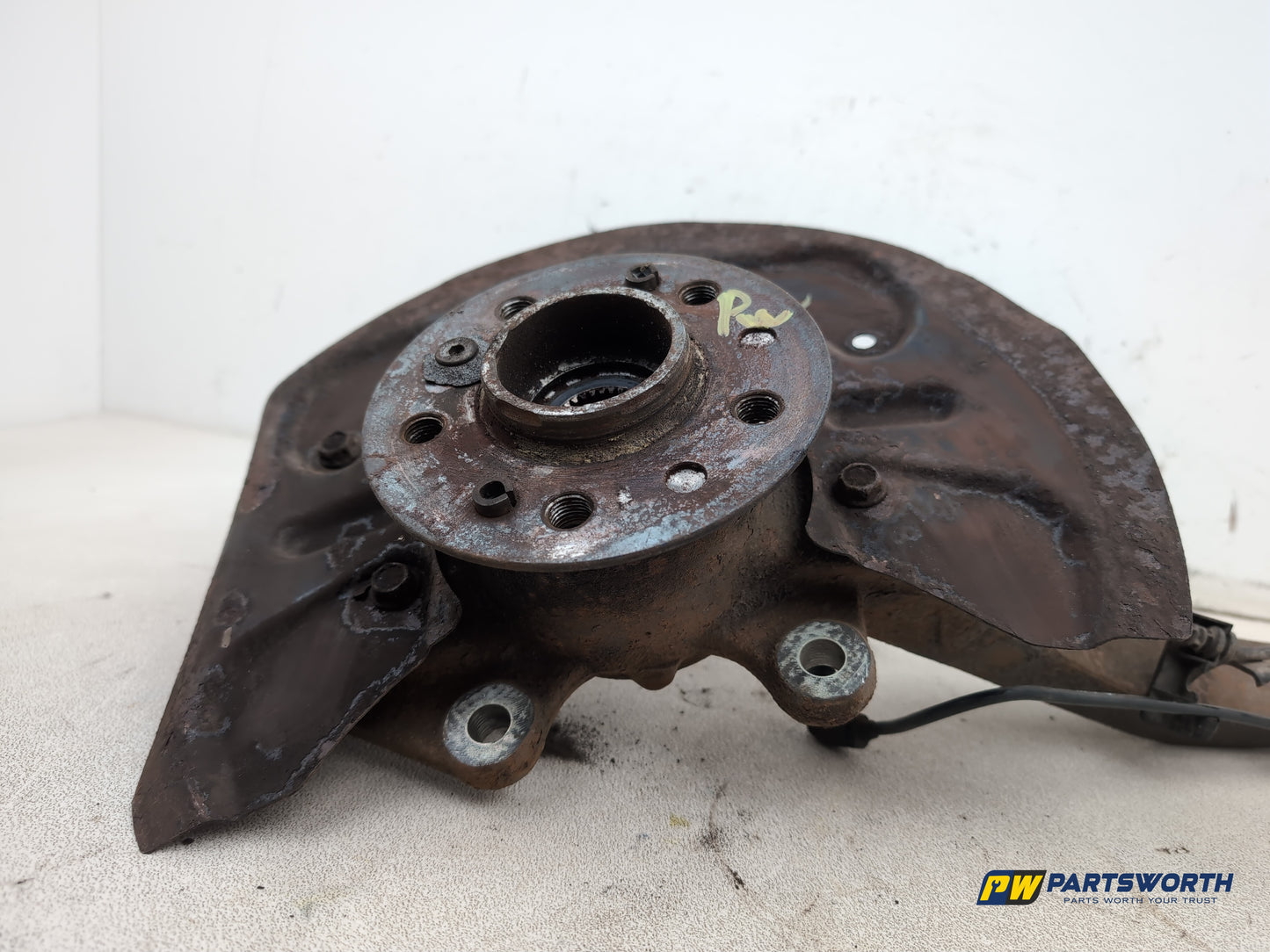 Mercedes-Benz Ml300 Sport Cdi Blue-Cy Wheel Hub Front Lh Passenger Side - photo 6