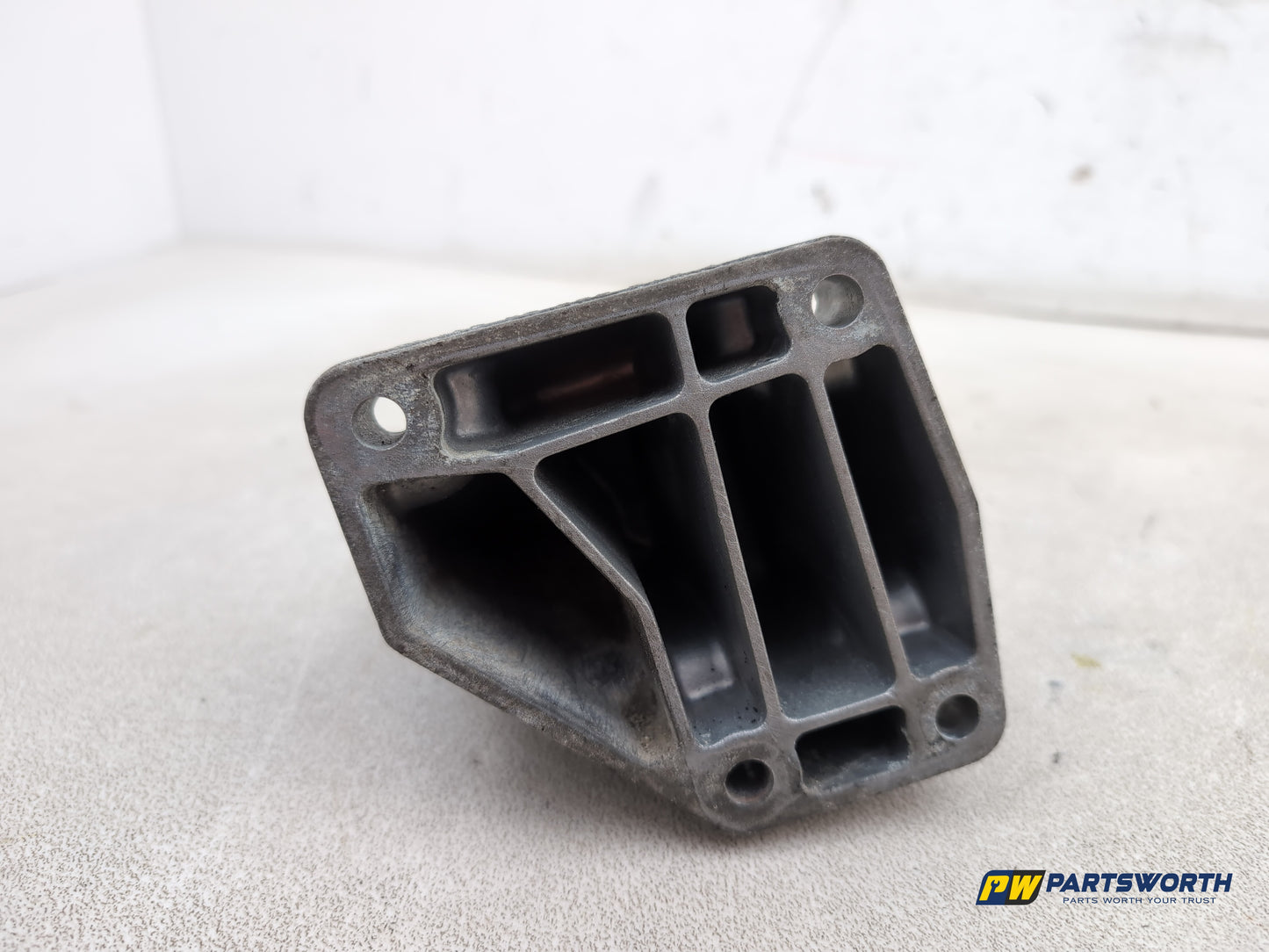 Engine Mounting Bracket 6