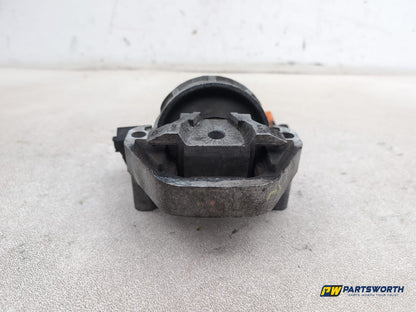 Engine Mounting Bracket 6