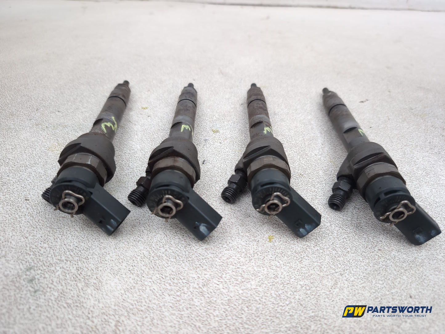 Bmw E87 Lci E90 120d 320d Fuel Pump Injector Rail Pipes And Clamps Set 7797874 - photo 6